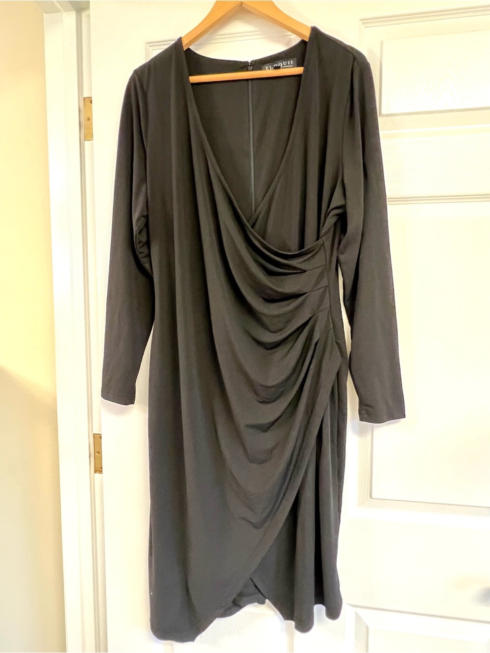 Eloquii LBD Black Draped Ruched Faux Wrap Midi Dress Plus 20 Cocktail Career lux